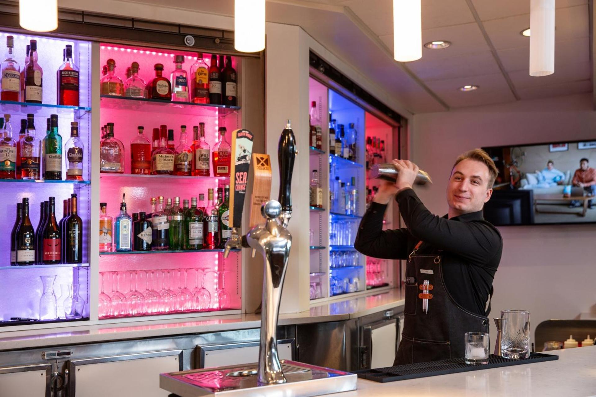 Delta Hotels By Marriott Edmonton South Conference Centre Luaran gambar