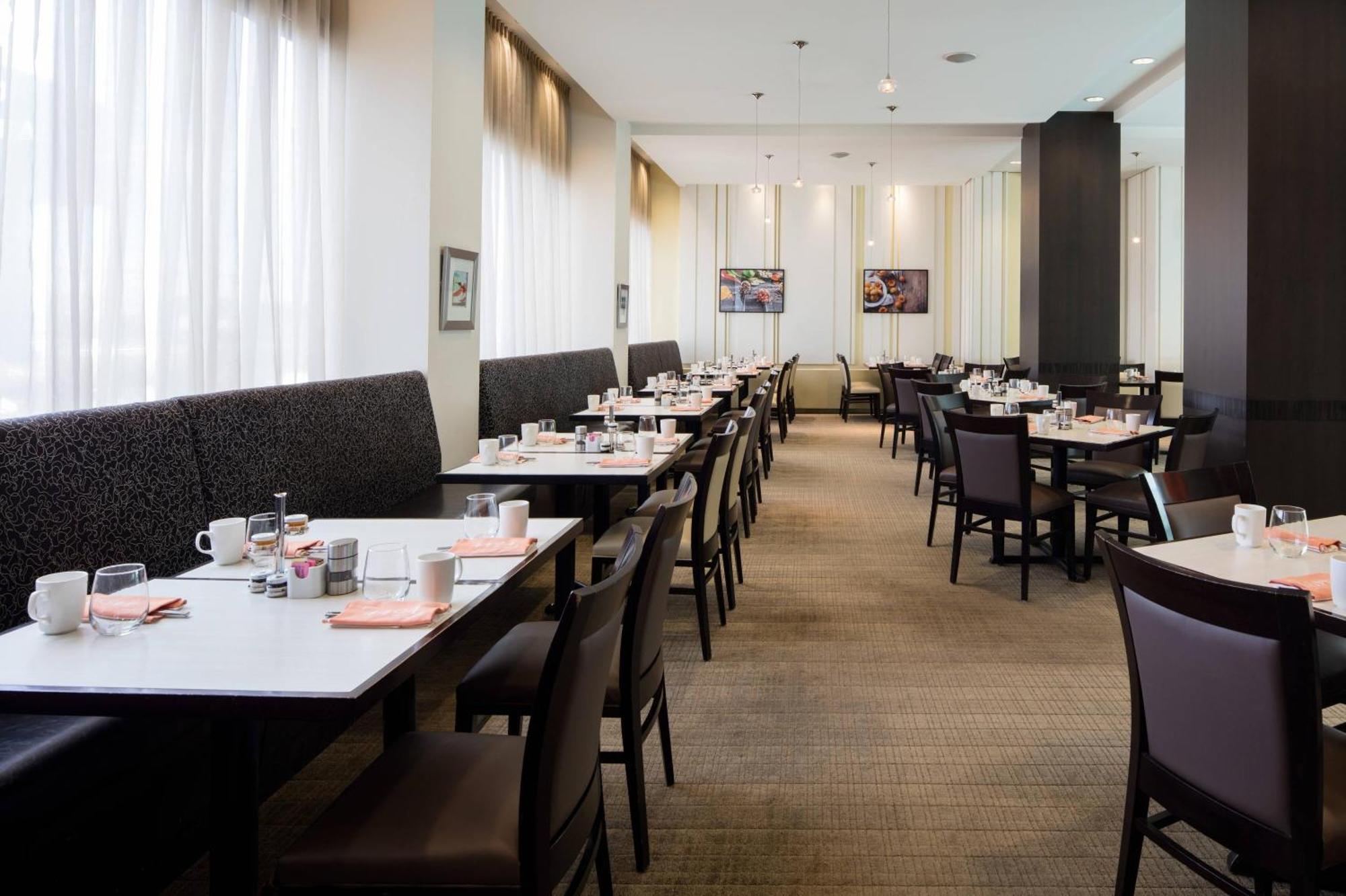 Delta Hotels By Marriott Edmonton South Conference Centre Luaran gambar