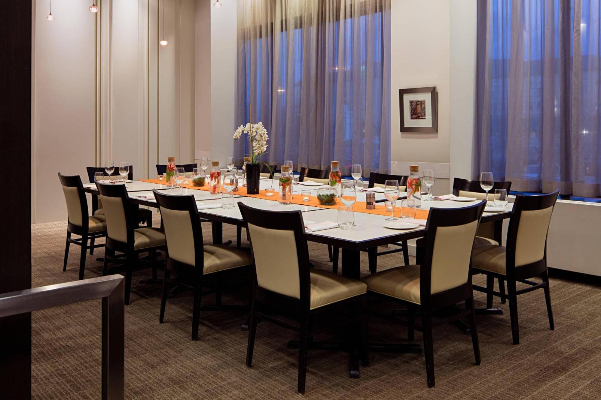 Delta Hotels By Marriott Edmonton South Conference Centre Luaran gambar