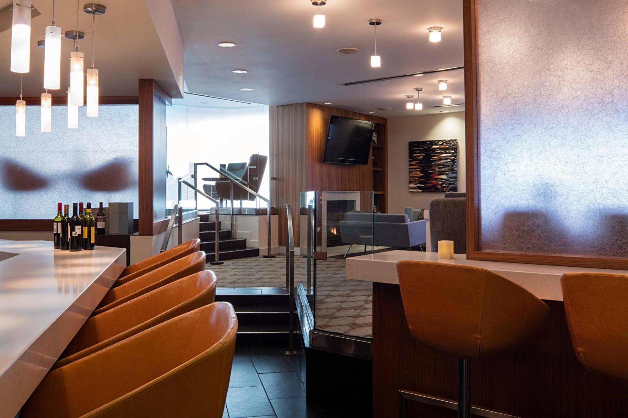 Delta Hotels By Marriott Edmonton South Conference Centre Luaran gambar